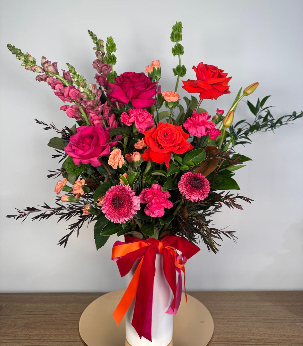 Euphoria in beautiful Hugobloom Vessel.