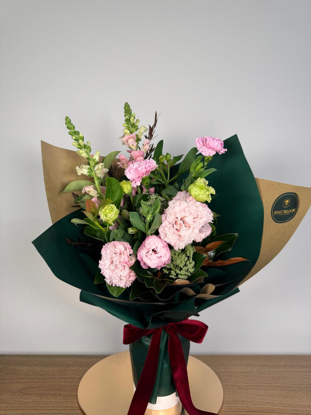 Hugo's Charm – Pink Shaded Blooms